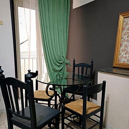 Boric Home -Centro Storico - Наполи Екстериор снимка