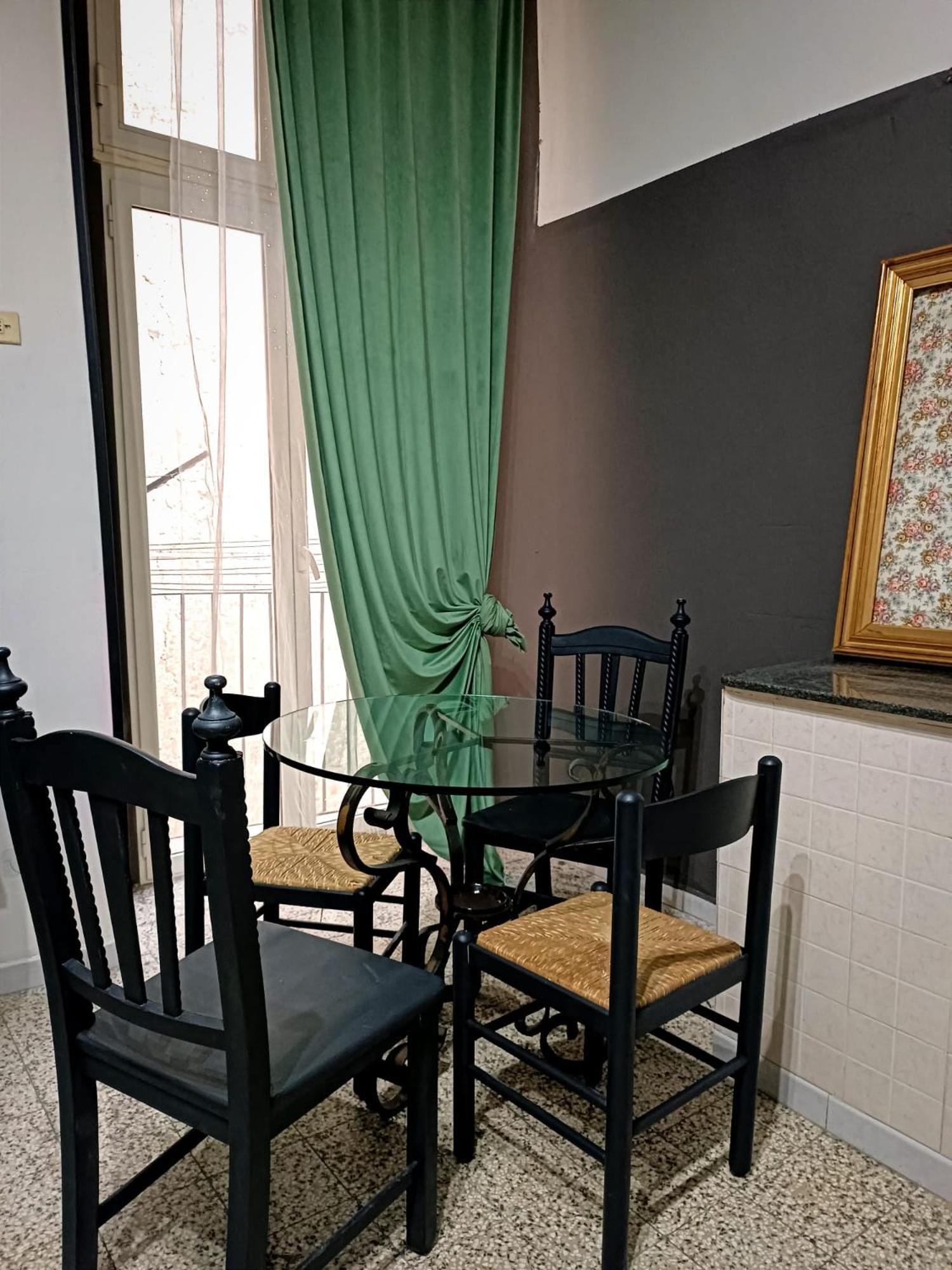 Boric Home -Centro Storico - Наполи Екстериор снимка